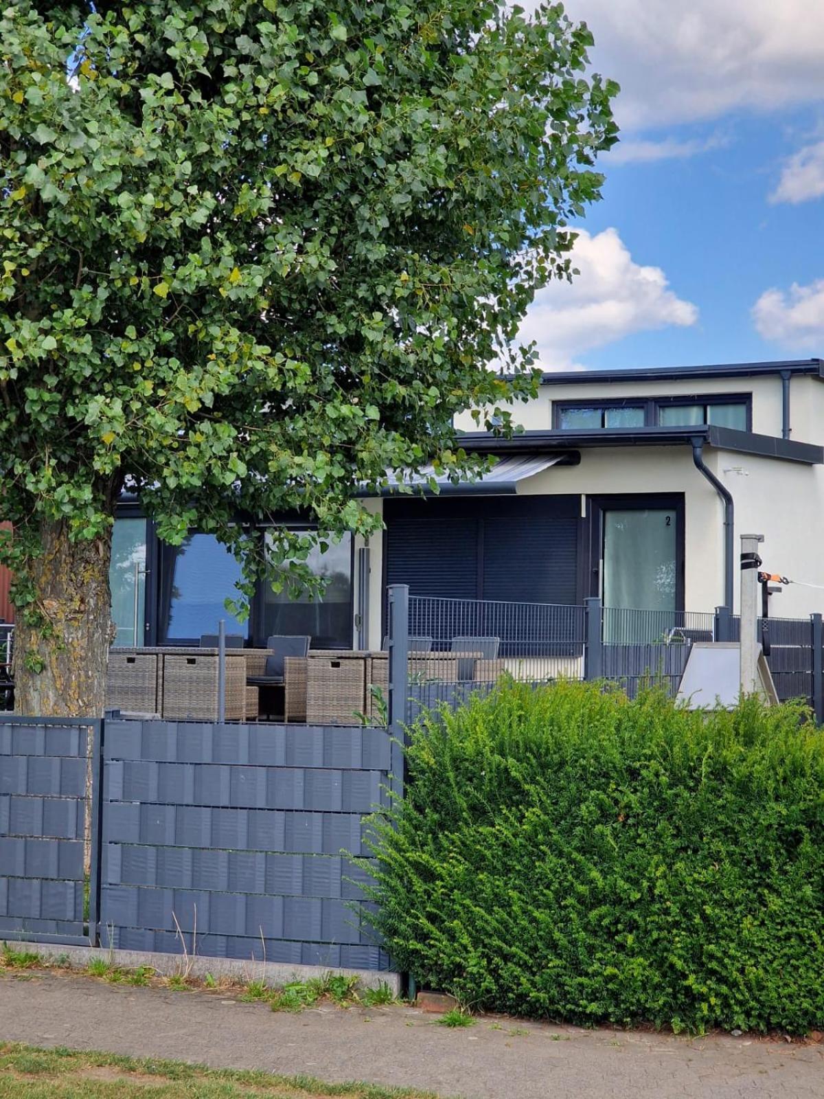 Ferienhaus Am See-2 Hungen Exterior photo